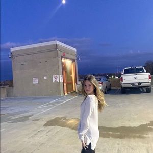 Meet your Posher, Lilly